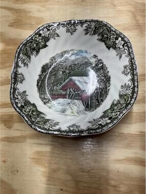 The Johnson Bros Vintage "Covered Bridge" The Friendly Village 7" Bowl ENGLAND